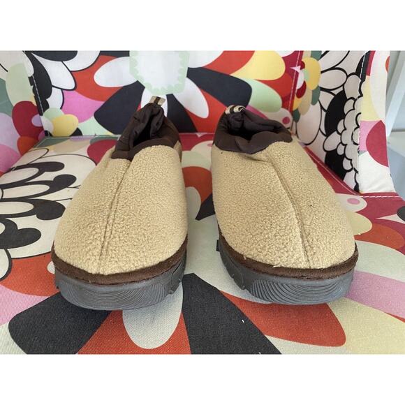 Home slippers with back. Made from fleece, very warm and cozy. Size M New No Tag - Picture 3 of 6
